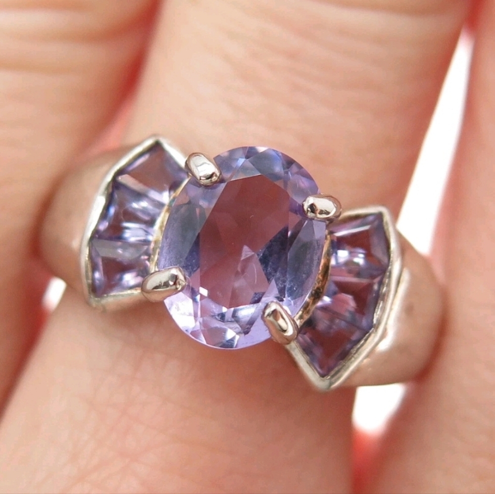 Superb Estate Designer Signed Rose De France Amethyst Ring